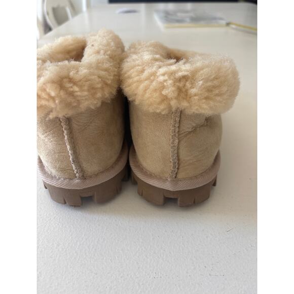 UGG Coquette slide slippers women's size 7 Sheepskin Tan suede - Picture 6 of 11